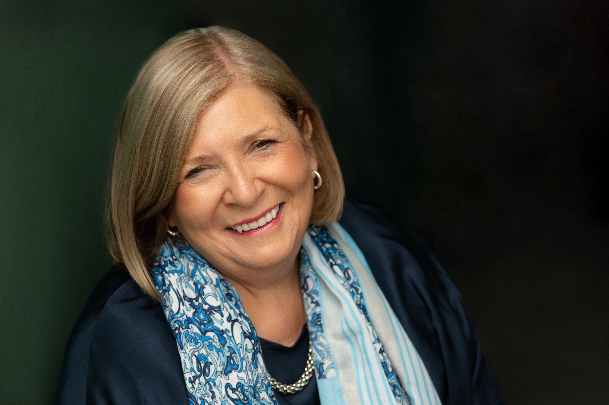 Janet Shreeve, Axis Culture Group